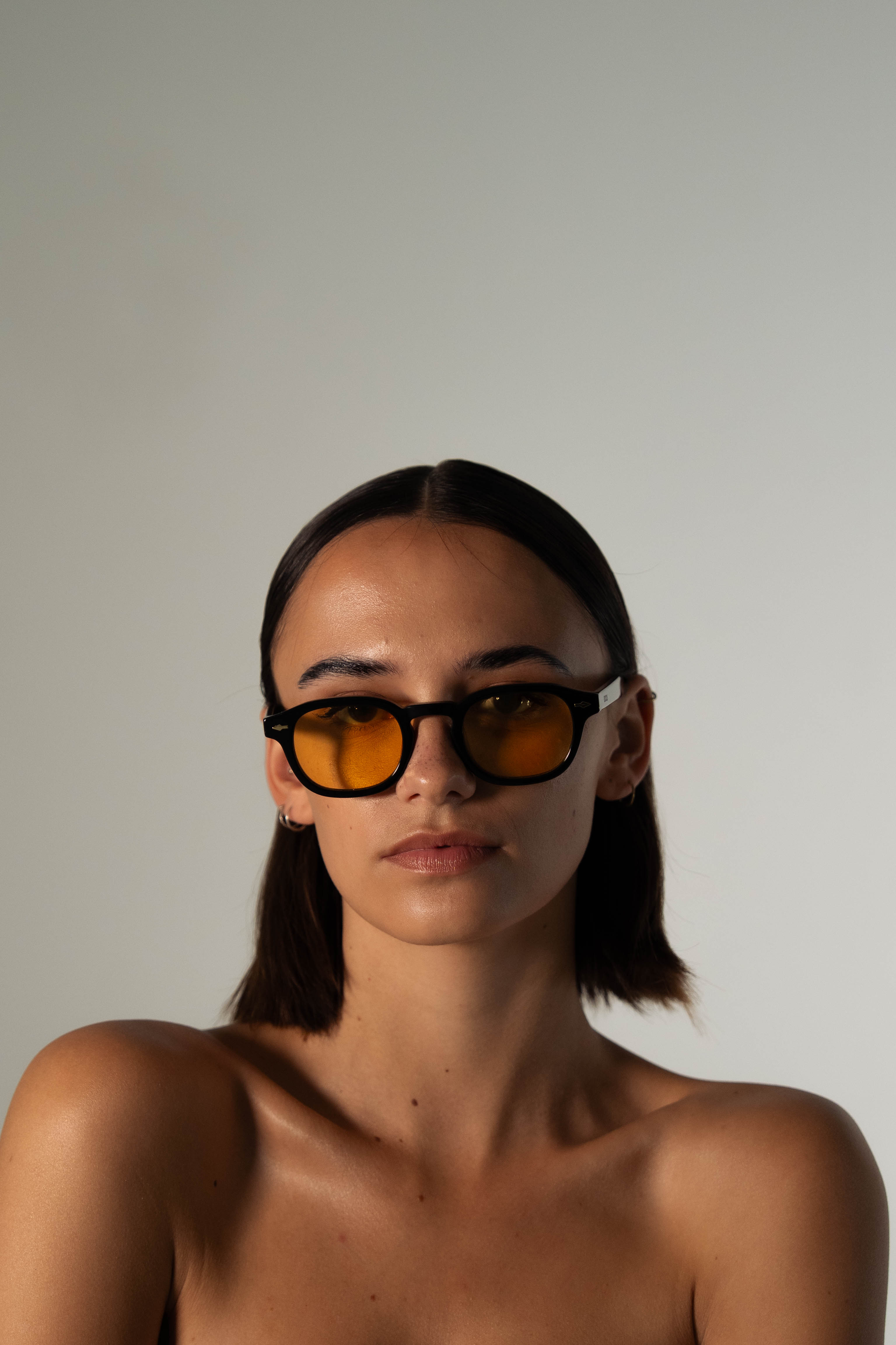 Auve (Blue light blocker)