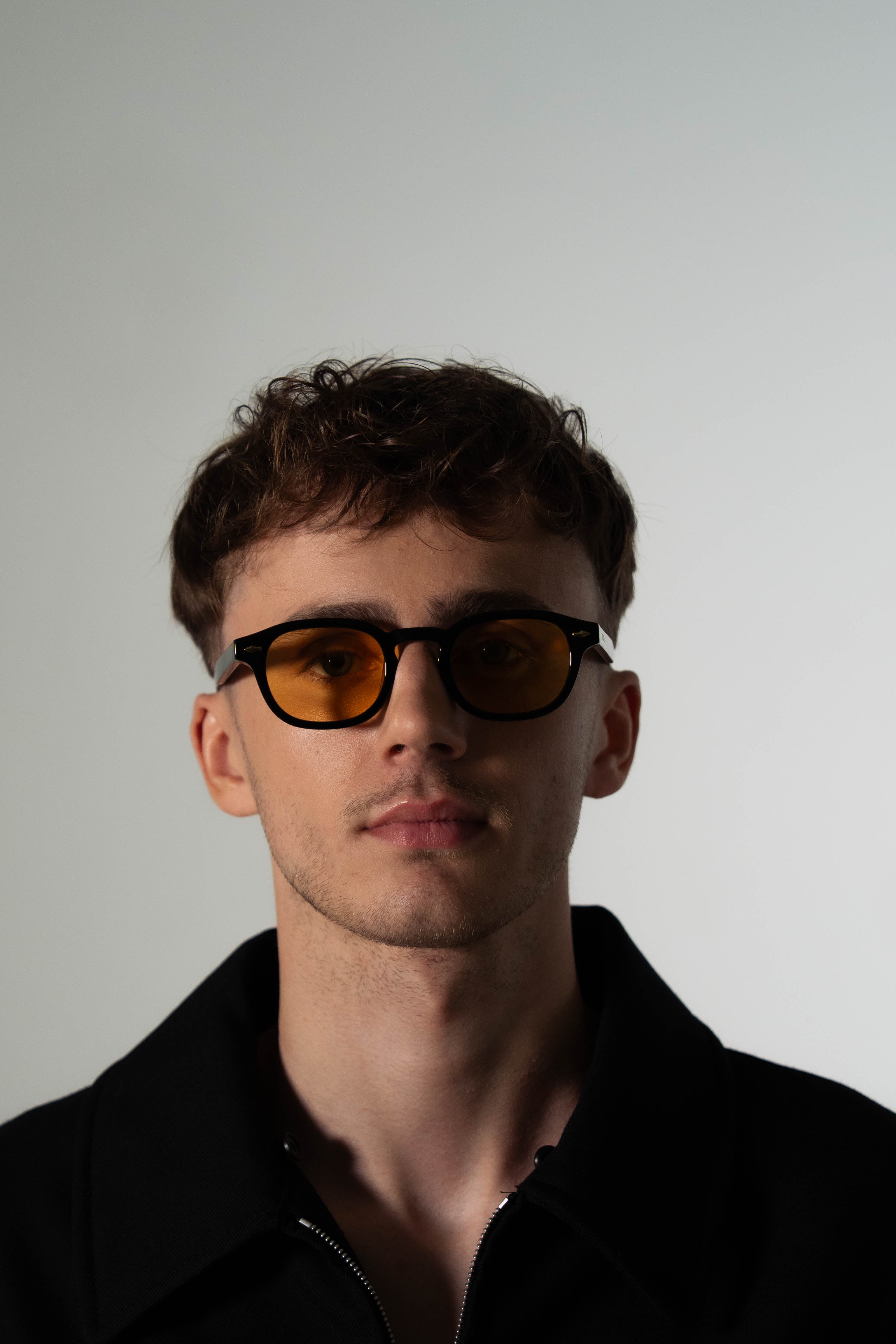 Auve (Blue light blocker)